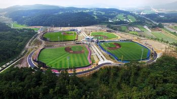 Gijang-Hyundai-Dream-Ballpark.jpg